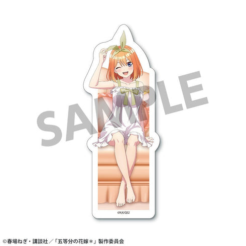 『五等分の花嫁*』描き下ろしダイカットステッカー 中野四葉 ナイトウェア ver.